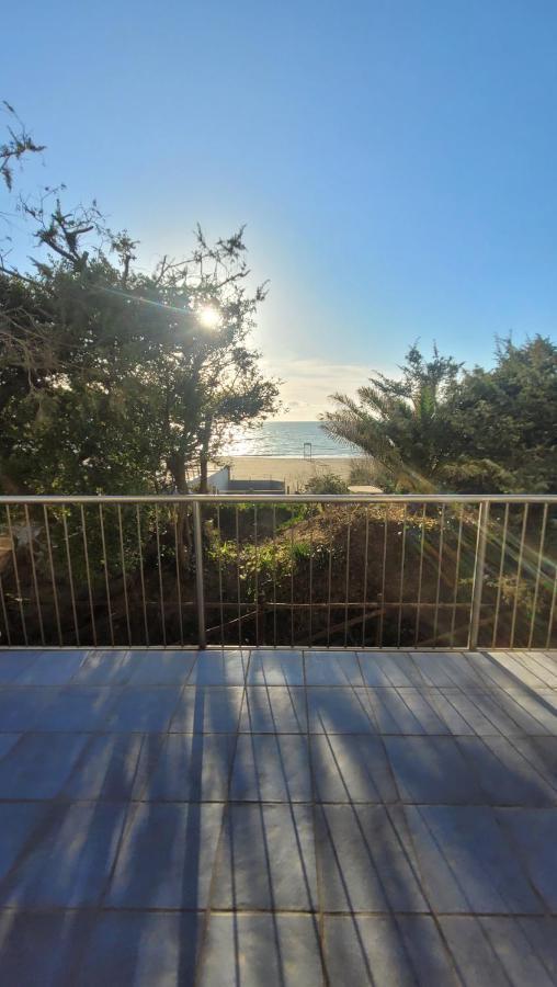Apartamento Miledy Monolocale Direttamente Sul Mare Marina di Castagneto Carducci Exterior foto